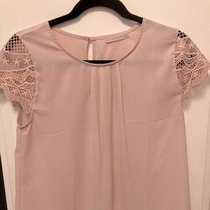 Business Attire Dusty Pink Pleated Top with cap sleeves in lace